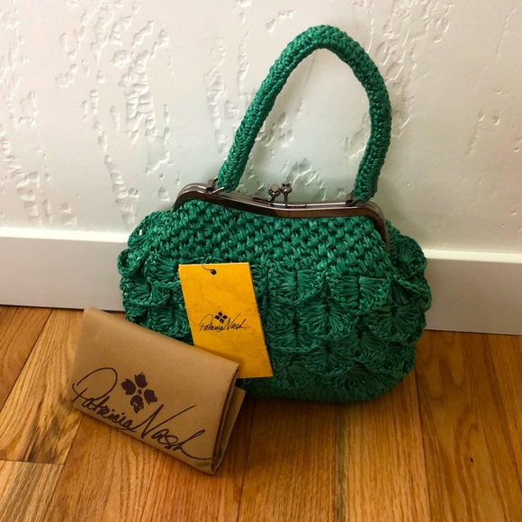 Patricia Nash Handbags - Patricia Nash✨Laureana Scalloped Raffia Frame Satchel